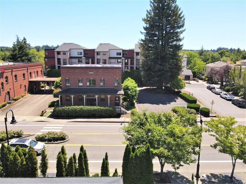 More Photos Of 18660 Sw Boones Ferry Rd, Tualatin Office For Lease