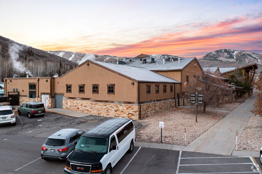 More Photos Of 2080 Gold Dust Ln, Park City Health Club For Sale