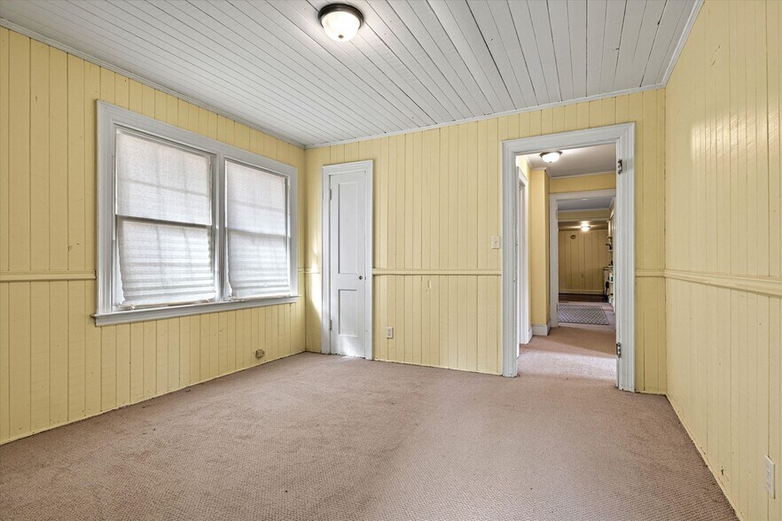 More Photos Of 1190 S NC 16 Business Hwy, Stanley Flex For Sale