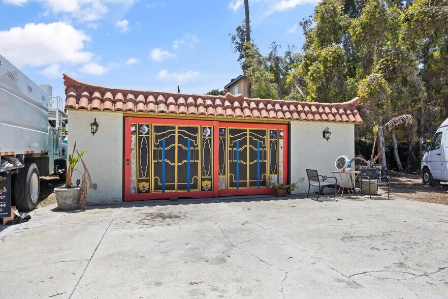 More Photos Of 720 W La Habra Blvd, La Habra General Retail For Sale