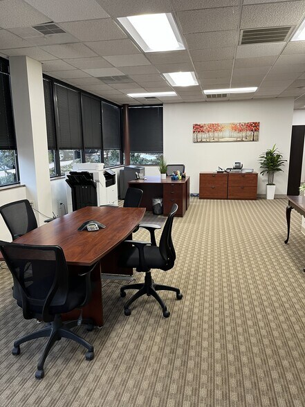 More Photos Of 415 McFarlan Rd, Kennett Square Office For Lease