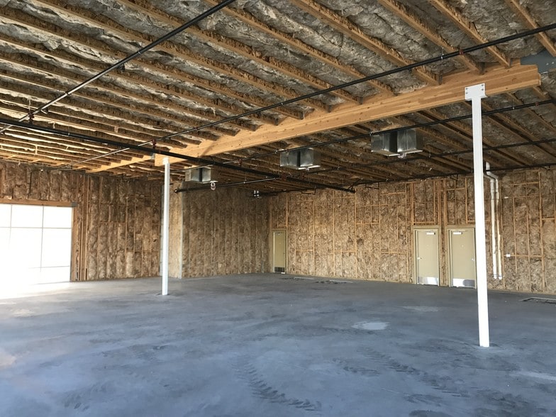 More Photos Of 2140-2184 N Imperial Ave, El Centro Unknown For Lease