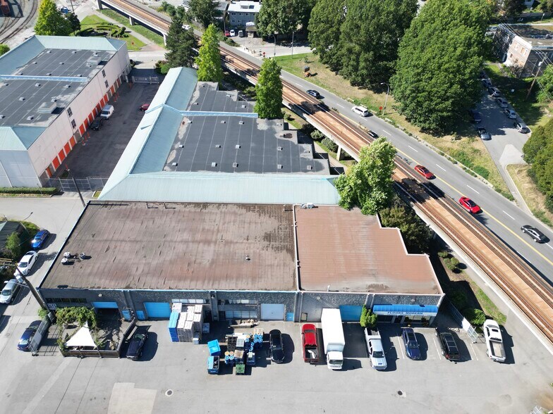 More Photos Of 320A Stewardson Way, New Westminster Showroom For Sale