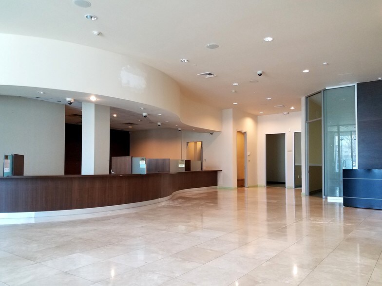 More Photos Of 7 Broad Ave, Palisades Park Office For Sale