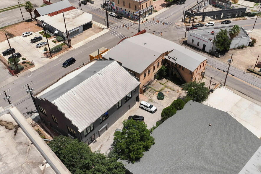 More Photos Of 1405 S Flores St, San Antonio Hospitality For Lease