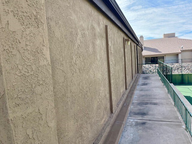 More Photos Of 1407 McCulloch Blvd N, Lake Havasu City Storefront Retail Office For Sale