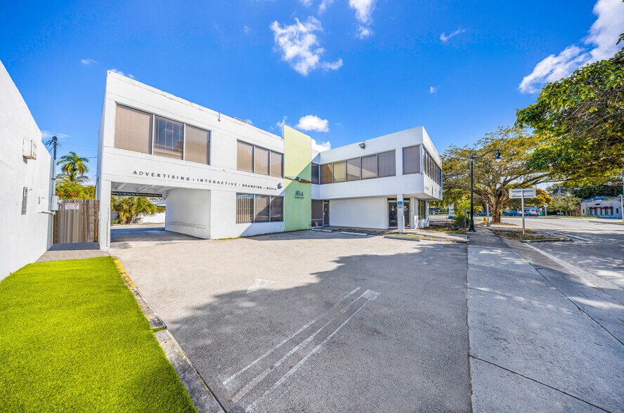 More Photos Of 1235 SW 22nd St, Miami Office For Lease
