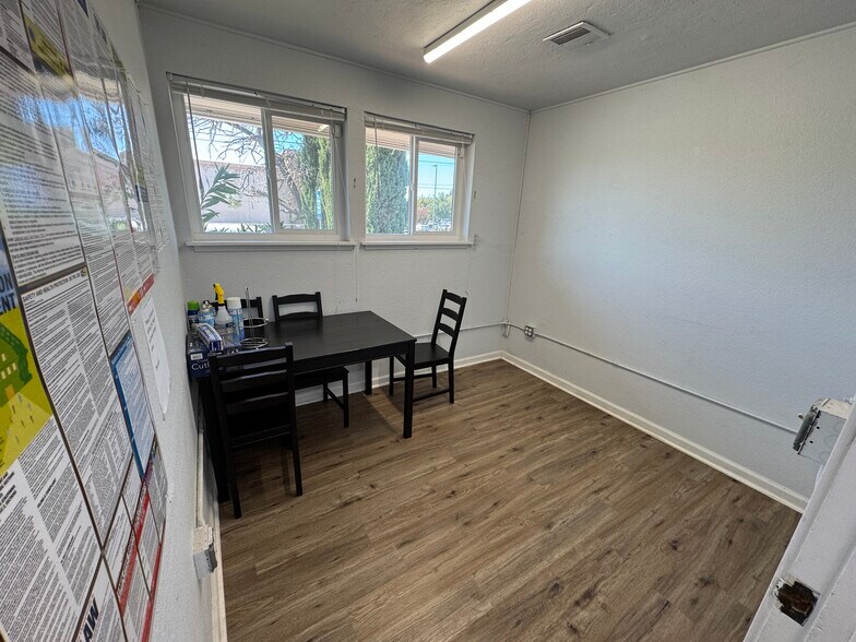 More Photos Of 2820 Broadmoor Ave, Concord Office For Sale