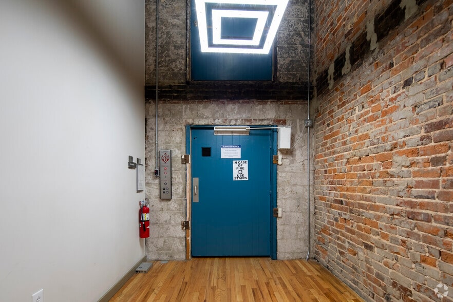 More Photos Of 307 2nd Ave SE, Decatur Apartments For Lease