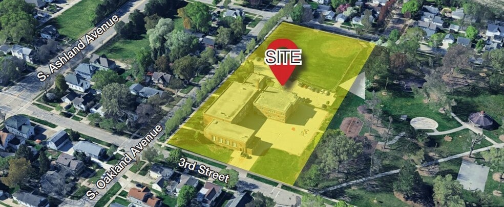 Primary Photo Of 814 S Oakland Ave, Green Bay Schools For Sale