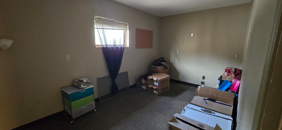 More Photos Of 2876 230th St, Sidney Assisted Living For Sale