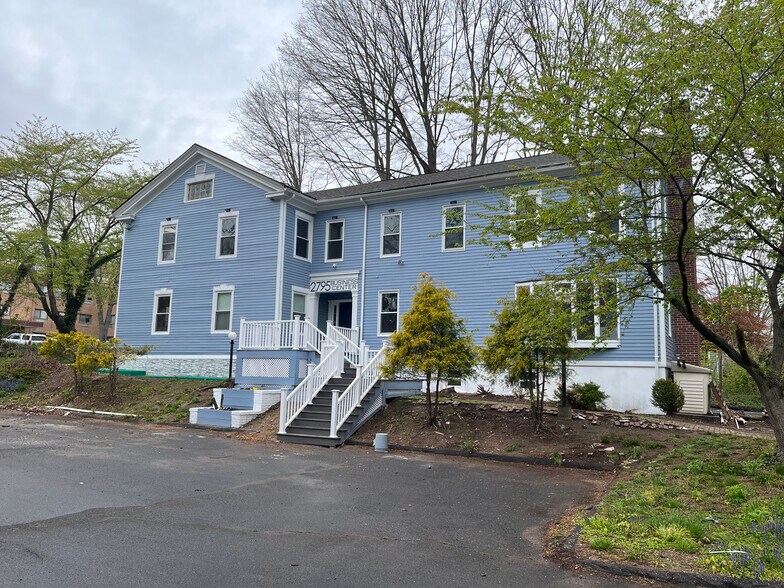 More Photos Of 2795 Whitney Ave, Hamden Medical For Lease