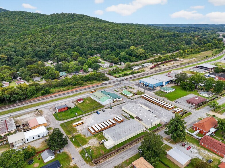 More Photos Of 512 S Wilmer Ave, Anniston Warehouse For Sale