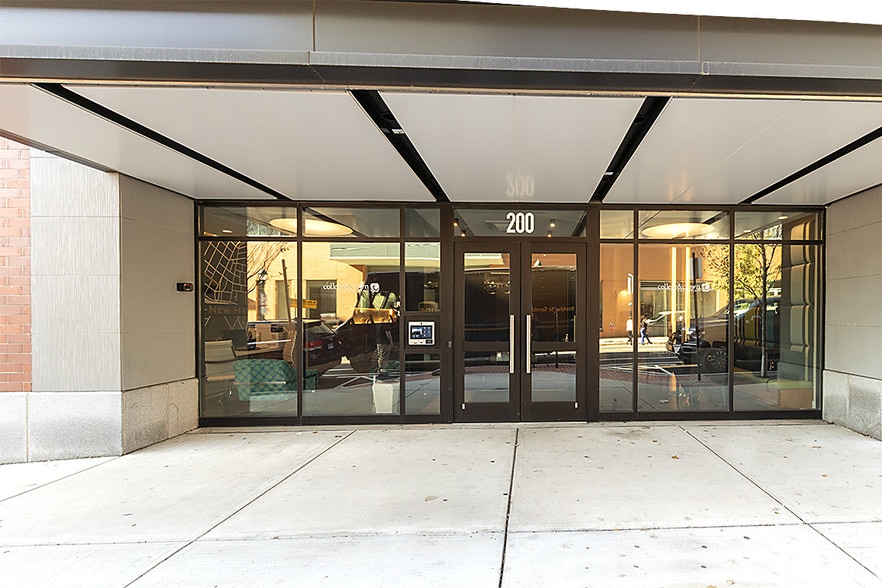 More Photos Of 200 College St, New Haven Apartments For Lease