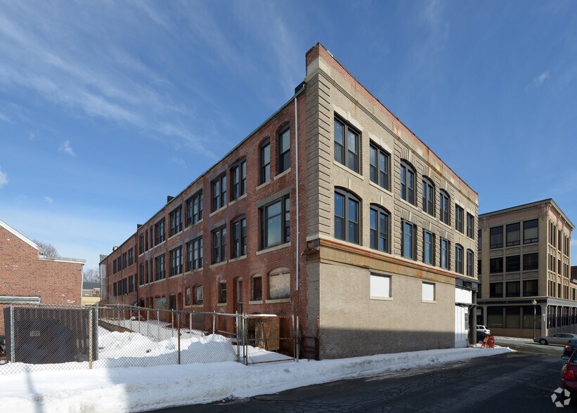 1931 Main St, Brockton, MA 02301 Storefront For Sale