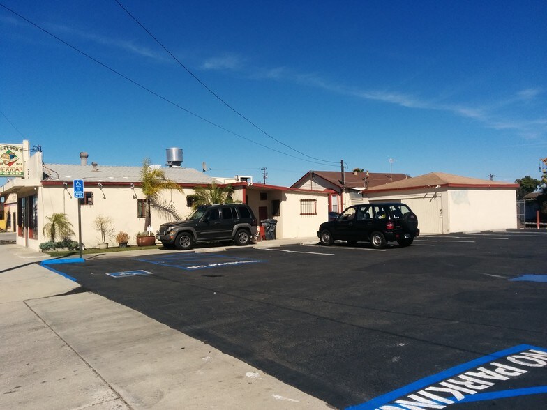 More Photos Of 16616-16622 S Normandie Ave, Gardena General Retail For Sale