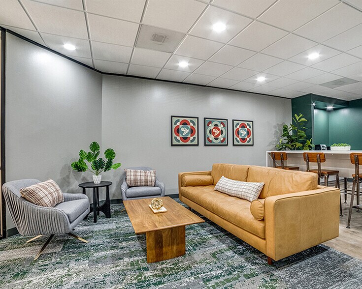 More Photos Of 5600 NW Central Dr, Houston Office For Lease