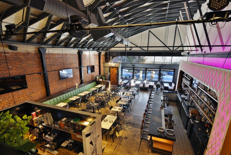 More Photos Of 1073 Glendon Ave, Los Angeles Storefront Retail Office For Lease