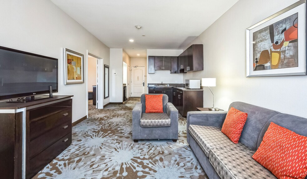 More Photos Of 24519 Interstate 45 Fwy, Spring Hotel For Sale