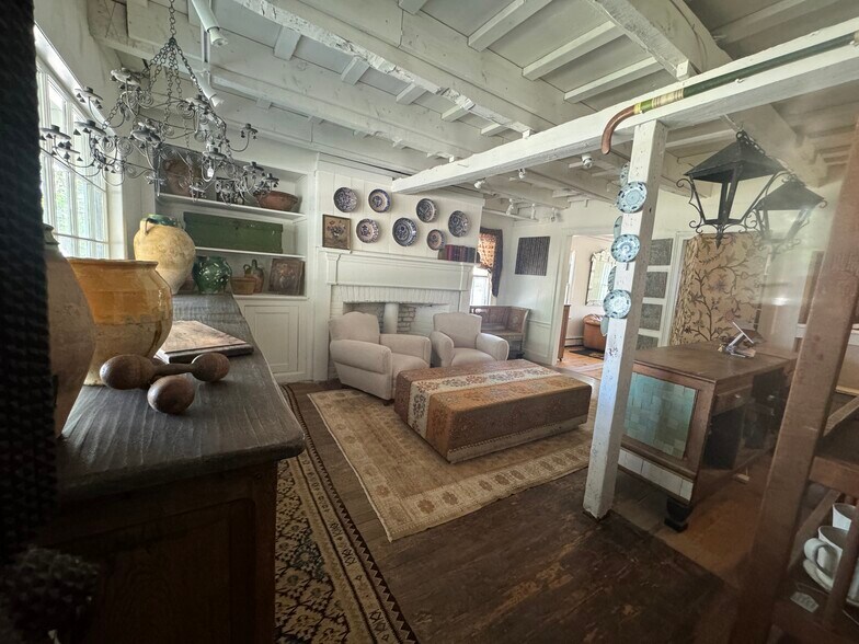 More Photos Of 6 Hilltop Rd, Mendham General Retail For Sale