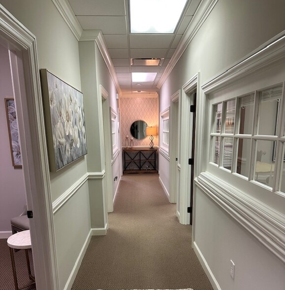 More Photos Of 6401 Carmel Rd, Charlotte Office For Lease