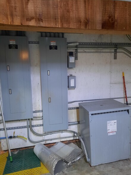 More Photos Of 178 Silk Farm Rd, Concord Food Processing For Lease