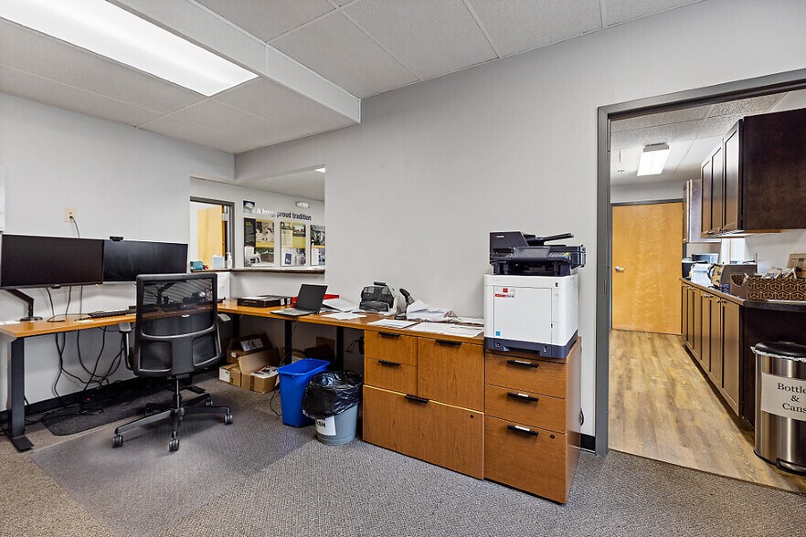 More Photos Of 323 State St, Augusta Office Residential For Sale