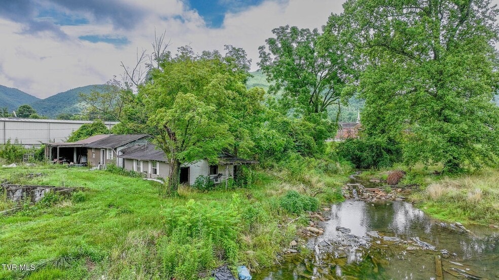 More Photos Of 118 Highway 67, Hampton Land For Sale