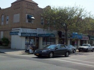 More Photos Of 1042-1052 W Beech St, East Atlantic Beach Storefront Retail Residential For Lease