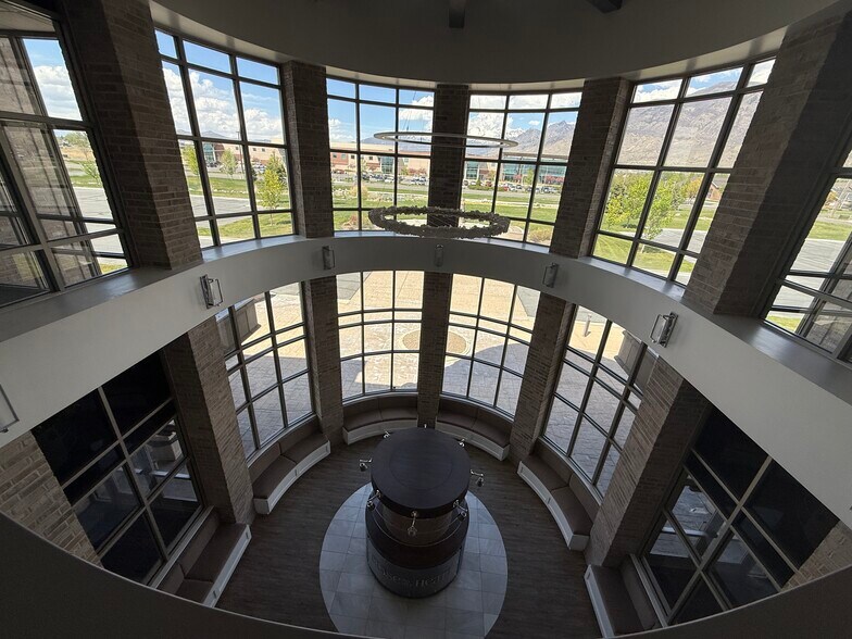 More Photos Of 1199 W 700 S, Pleasant Grove Light Distribution For Sale