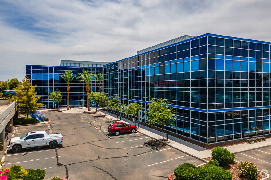 More Photos Of 3377 S Price Rd, Chandler Office For Lease