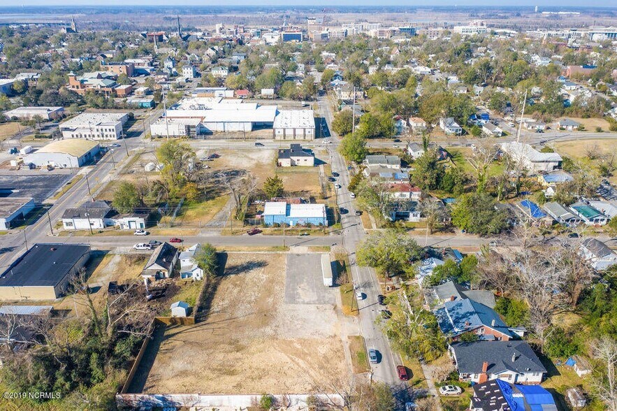 More Photos Of 1102 Chestnut St, Wilmington Land For Sale