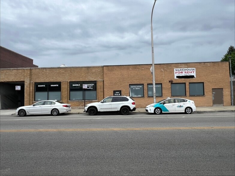 More Photos Of 4244 N Elston Ave, Chicago Warehouse For Lease