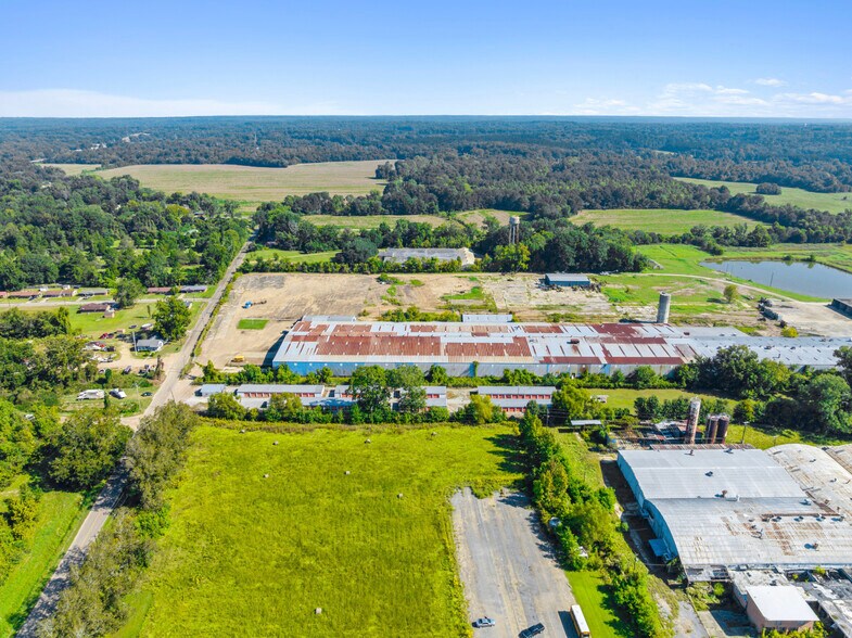 More Photos Of 1601 Bridgewell ln, Port Gibson Self Storage For Sale