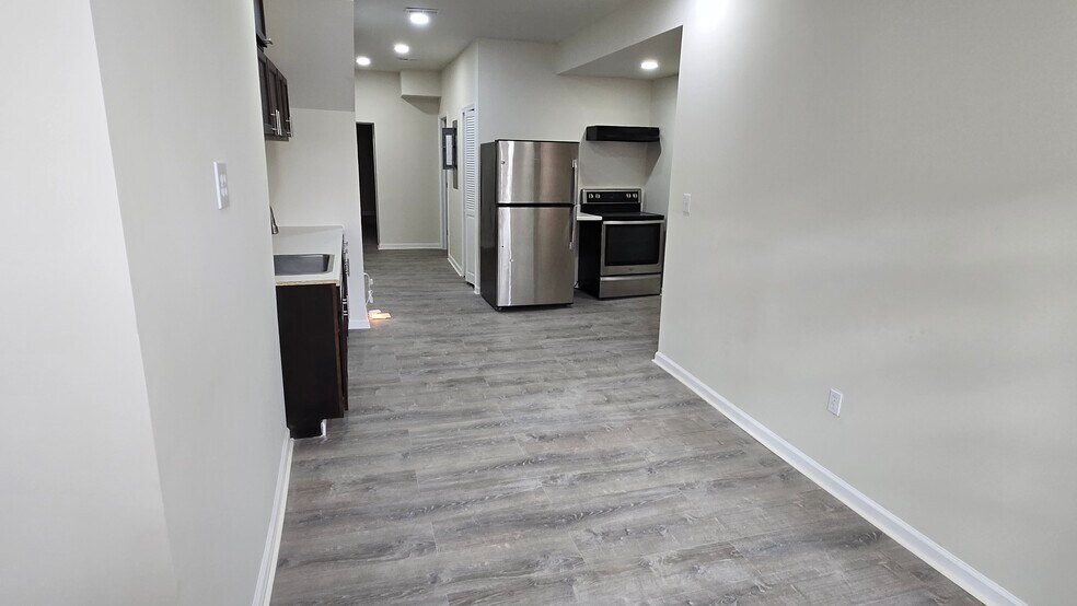 Primary Photo Of 592 Old Town Mall, Baltimore Storefront Retail Residential For Sale