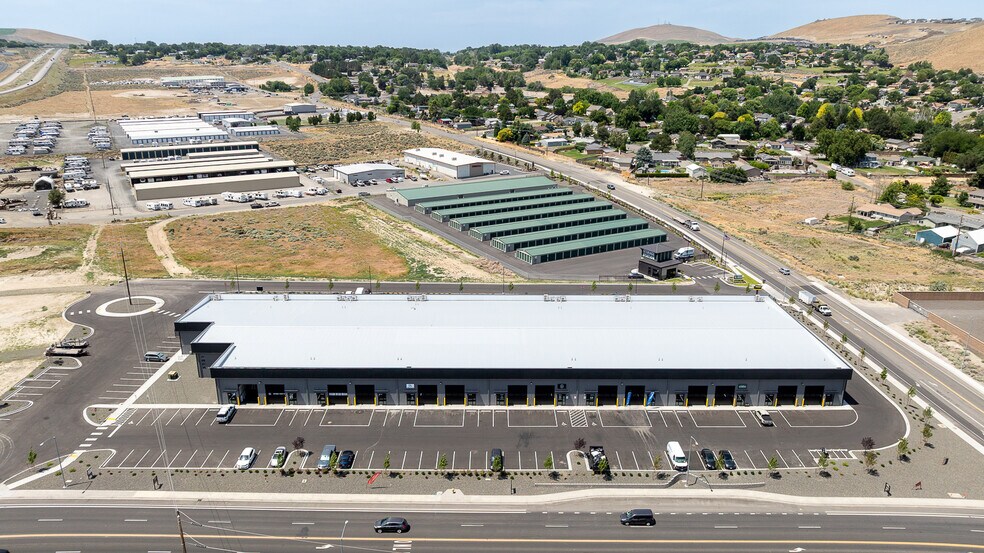 More Photos Of 3121 Leslie Rd, Richland Flex For Lease