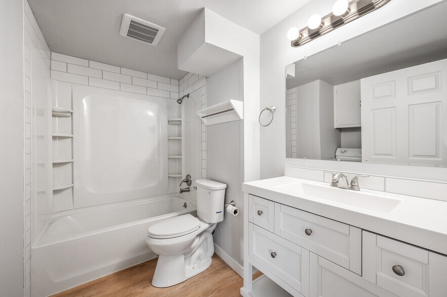 More Photos Of 2411 N Cincinnati St, Spokane Apartments For Sale