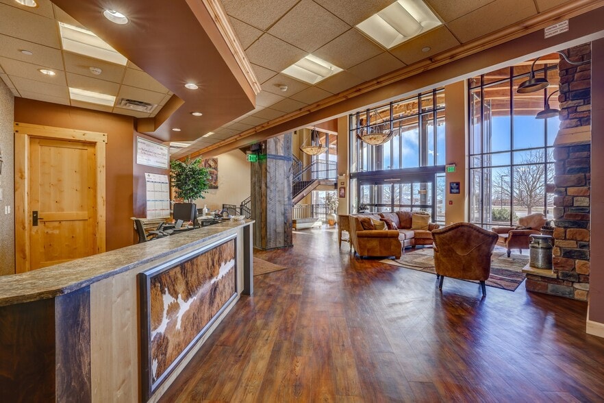 More Photos Of 5110 Edison Ave, Colorado Springs Office For Lease