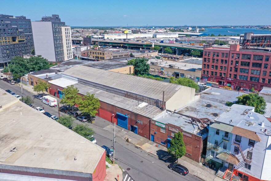 More Photos Of 450 Timpson Pl, Bronx Warehouse For Lease
