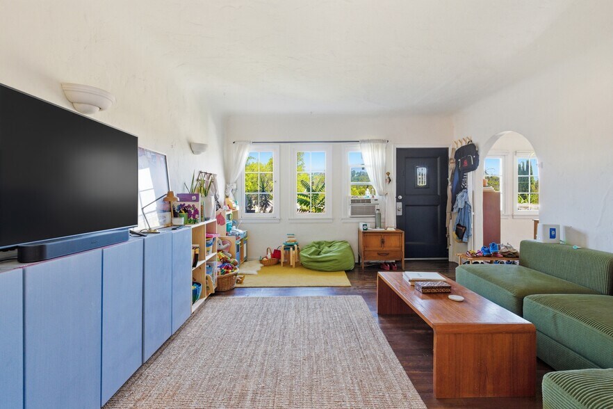 More Photos Of 66 Hampden Ter, Alhambra Multifamily For Sale
