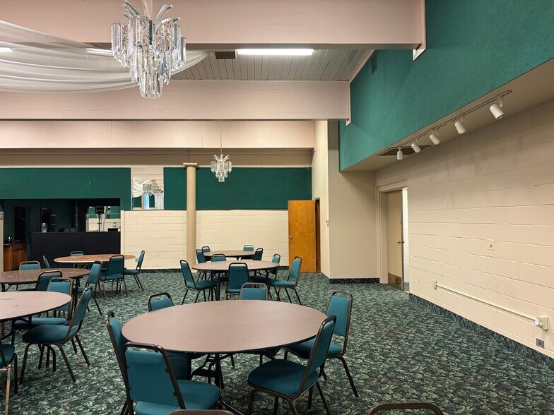 More Photos Of 2326 N Monroe St, Monroe Specialty For Lease