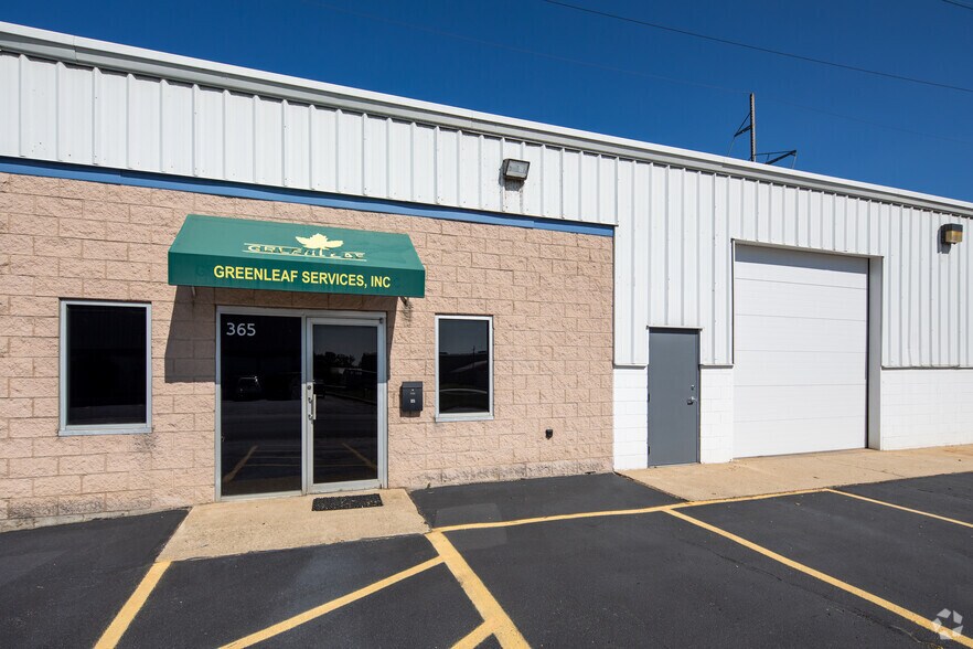 More Photos Of 365 Water St, Wilmington Warehouse For Lease