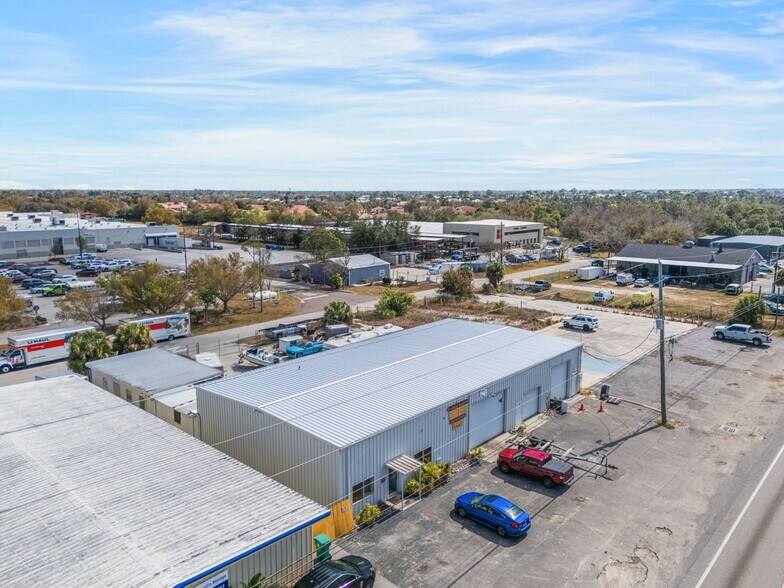 More Photos Of 6478 San Casa Dr, Englewood Warehouse For Lease