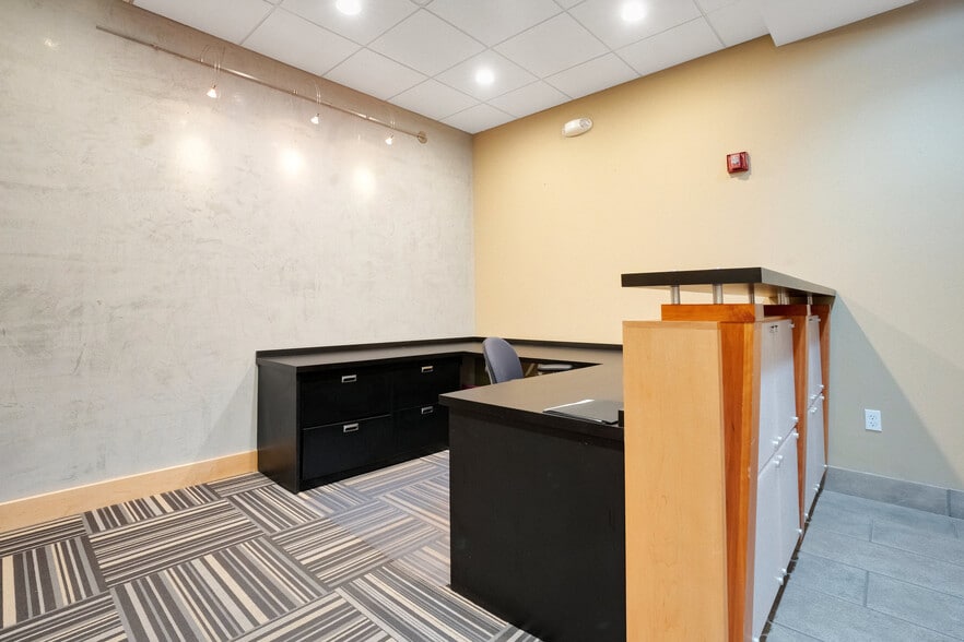 More Photos Of 121-189 S Orange Ave, Orlando Office Residential For Sale