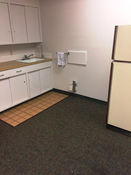 More Photos Of 3410 Knoxville Ave, Lubbock Medical For Lease