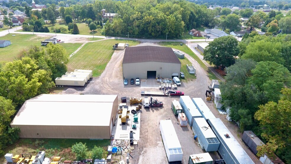 More Photos Of 312 W Center Cross St, Edinburgh Warehouse For Sale