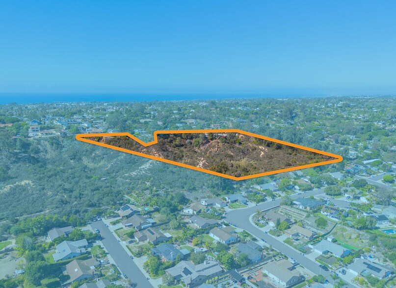 More Photos Of 0 Crest Dr, Encinitas Land For Sale