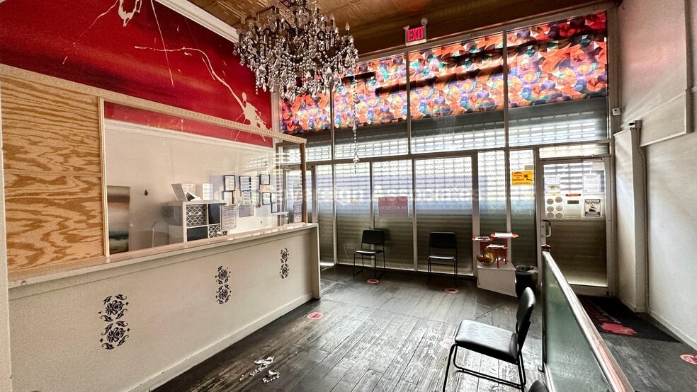 More Photos Of 446-448 Broadway, New York Storefront Retail Residential For Lease