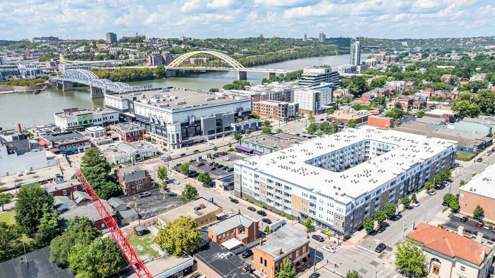 More Photos Of 336 Monmouth St, Newport Restaurant For Sale