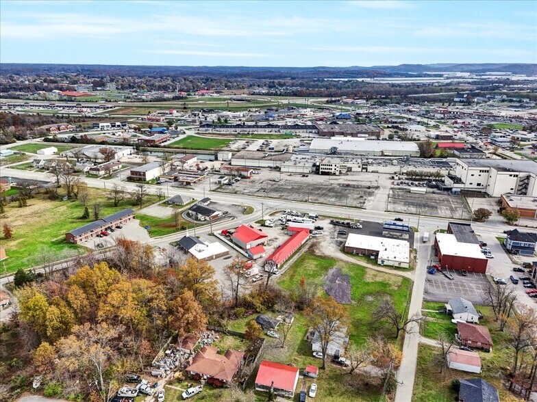 More Photos Of 133 W Blue Lick Rd, Shepherdsville Auto Repair For Sale